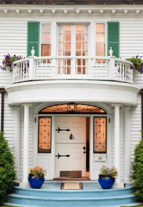 Отель Hampton Terrace Inn  Ленокс